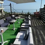 Seaside Apartments&rooms Kampouri Stómion