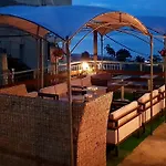 Seaside Apartments&rooms Kampouri