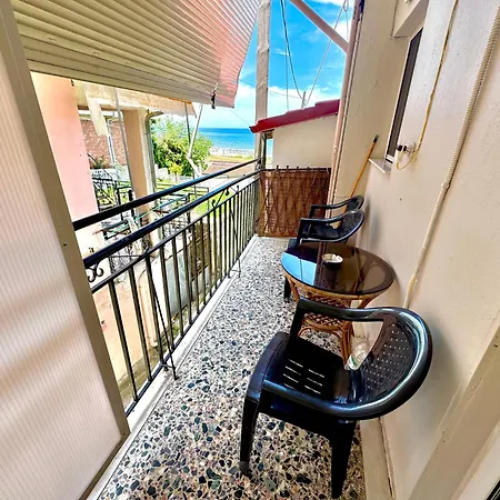 Seaside & Kampouri *