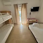 Seaside & Kampouri Apartment