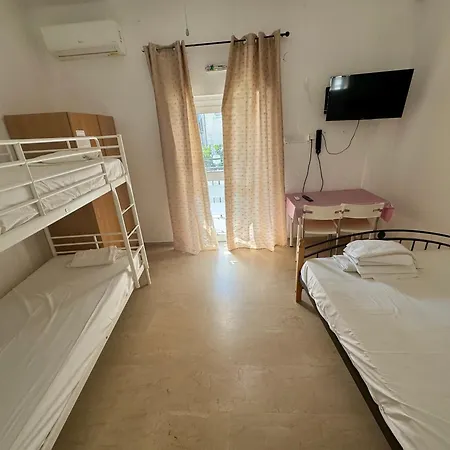 Seaside & Kampouri Apartment