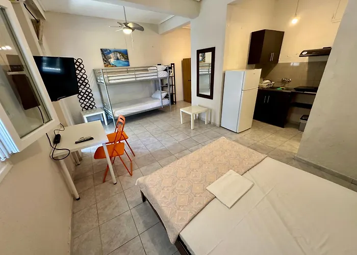 Seaside & Kampouri Apartment