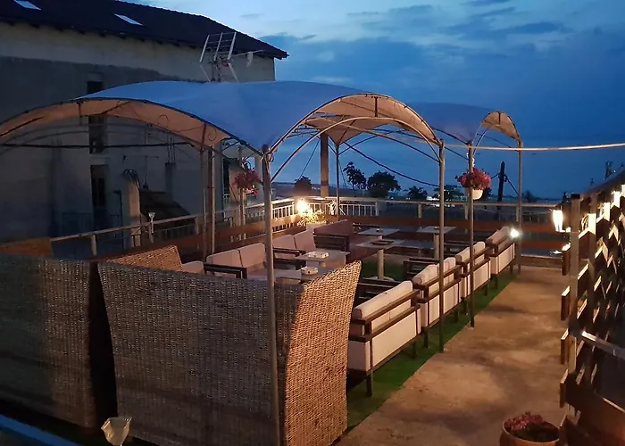 Seaside & Kampouri Apartment